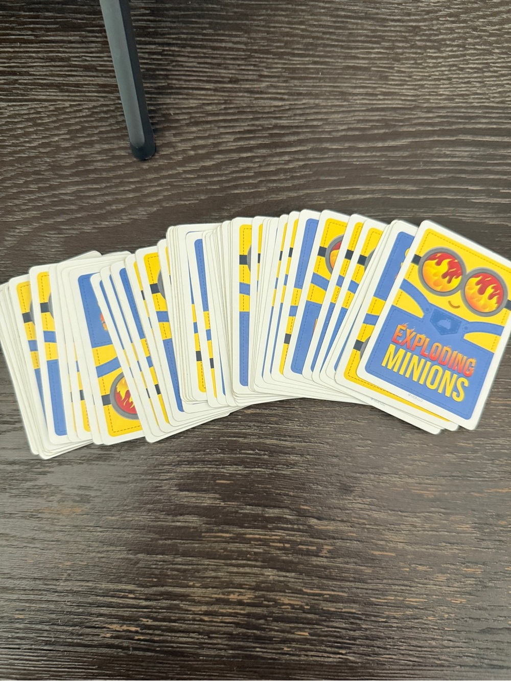 Exploding Minions Card Game - Picture 7 of 8